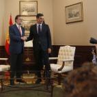 5c8b1cb82300007f01242242