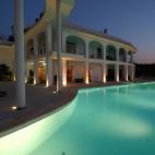 5c8a94b22300003000e6bd6c