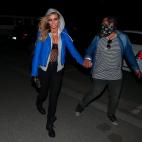 5c8b2064240000f7054ceb0e