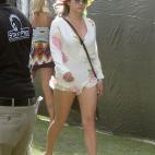 5c8b2067240000f7054ceb13