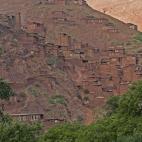 “Megdaz es una aldea enclavada en uno de los valles más espectaculares y recónditos del Alto Atlas marroquí, el valle de Tassaut. La primera vez que llegué aquí, buscando nuevos lugares para el proyecto Kasbah Itran, me dio la impresión ...