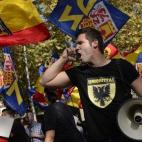 5c8b22c62400000a05a42f04