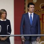 5c8b21fb360000ba1a6c8cce