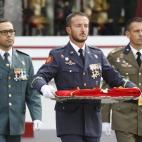 5c8b21fd230000d5042431c1