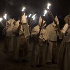 5c8b21482400000a05a42a84