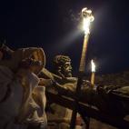 5c8b21493b000070066d0bb9