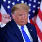 Donald Trump se autoproclama ganador.
