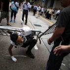 5c8b26a3360000a61b6c9875