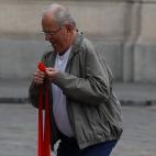 5c8b1f982400000a05a42513