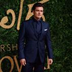 5c8b1ed43b000002076d04bc