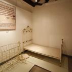 Gabriel García Márquez nació en Aracataca (Colombia) en 1926. En la foto puede verse una réplica de su dormitorio infantil en la casa-museo abierta en su honor. Vivió sus primeros años con sus abuelos, que fueron una gran influencia en su ...