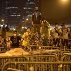 5c8b26f2250000e203ca2dc5