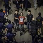 5c8b26f52300000401243e85