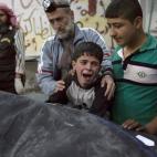 5c8aa7a9240000f404a36d43