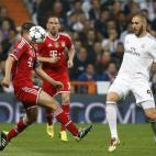 5c8b1437360000c81a6c6978