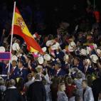 5c8aa9332500000a0681808e