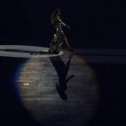 5c8b34902400000a05a45819