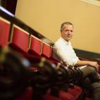 5c8a856d2000009d036f408a