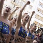 5c8af057230000dd0423f1fa