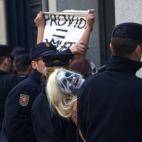 5c8af05d2400000a05a3ed95