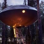 TREEHOTEL Harads, Suecia La sostenibilidad es la seña de identidad de este hotel-casa en el árbol de diseño escandinavo. Las habitaciones están equipadas con energía hidroeléctrica, luces LED, y baños que queman o congelan los residuos. ...