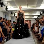 5c8b2ec2360000ba1a6caac8