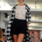 5c8b2ec8360000c81a6caade