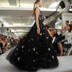 5c8b2eca360000c81a6caae6