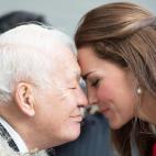 5c8a65a120000045046f1afc