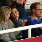 5c8a65ac360000c81a6b6d5d