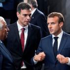 5c8a5459260000ea04fe36d4