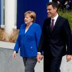 5c8a545b25000052068102d5