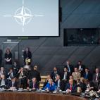 5c8a5465260000ea04fe36ed