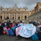 5c8b2cf13b000054066d276f