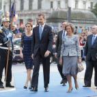 El rey, la reina y la reina Sofía.