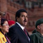 Cantando en el día de las fuerzas armadas