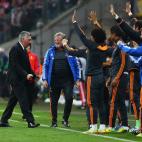 5c8b1447360000e01c6c69a8