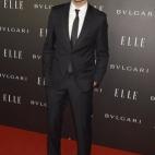 5c8a9932250000bd05815897