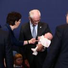 5c8b33e52400006b054d1ab3