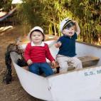 Dress Up Willow Month (Gina Lee Photography)