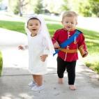 Dress Up Willow Month (Gina Lee Photography)