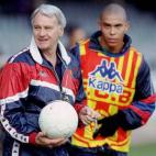 5c8b33fe360000ba1a6cb695