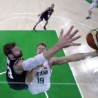 5c8a9929250000580681587f