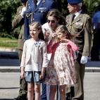 5c8a4c98240000f404a2e703