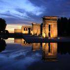Si algo tiene Madrid, son rincones mágicos. Lugares en los que relajarse, inspirarse y descubrir el Madrid más original. El Templo de Debod, a pocos pasos de la Plaza de España, es el lugar de encuentro perfecto para turistas y locales, parej...