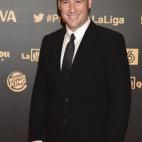 5c8b37bf3b000054066d3f7b