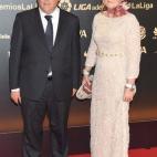 5c8b37c1360000c81a6cbebf