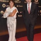 5c8b37c22400006d054d2349