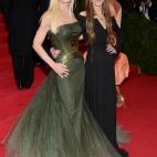 5c8b342f360000c81a6cb6fb