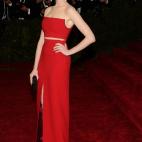 La actriz, de Calvin Klein, en la gala del MET 2014 dedicada al diseñador Charles James.